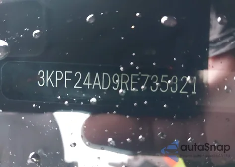 2024 Kia Forte Lxs z USA, uszkodzony, nr VIN 3KPF24AD9RE735321